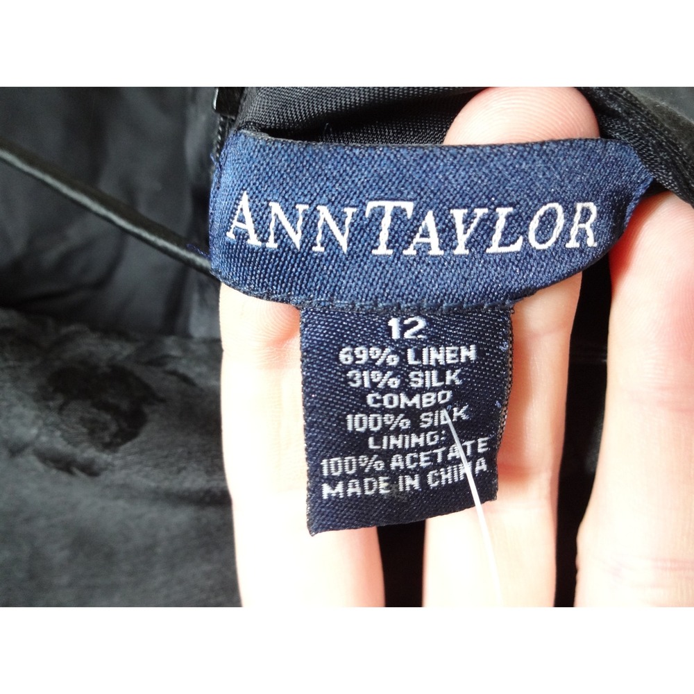 90s Vintage Ann Taylor Sheath Dress Womens 12 Black Silk Linen Floral Cocktail - Picture 7 of 8